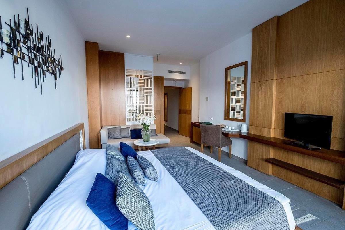 Les Orangers Garden And Ultra Hotel 5*