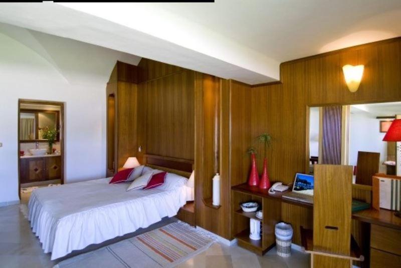 Les Orangers Garden And Ultra Hotel 5*