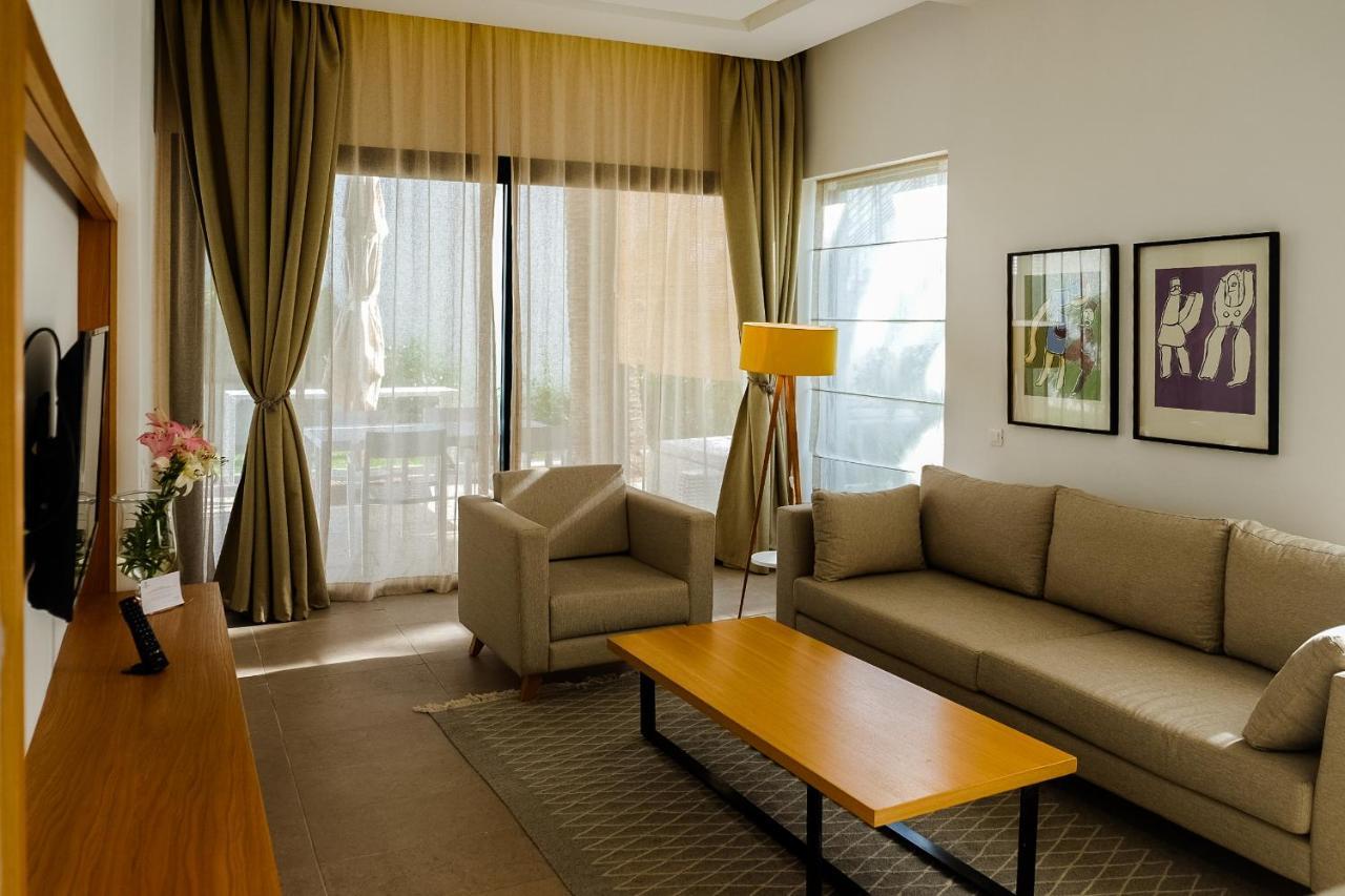 Les Orangers Garden And Ultra Hotel